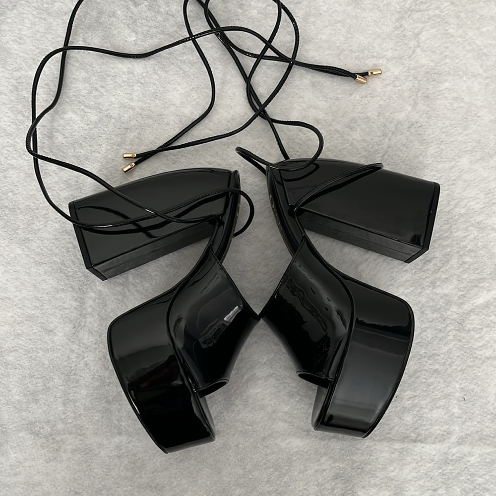 Black Platform shoes size 6 1/2 women’s - Picture 6 of 8